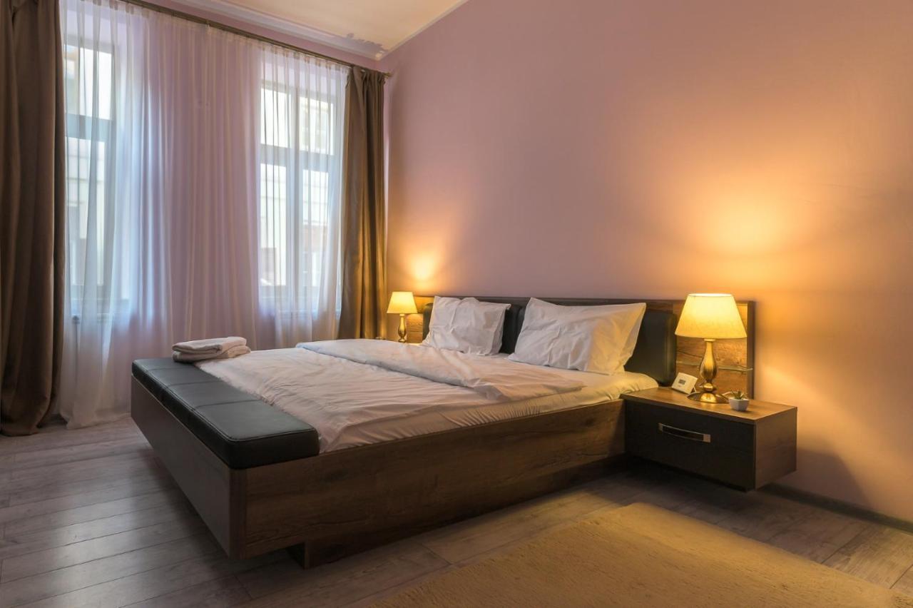 Apartment Queen Sibiu Exterior photo